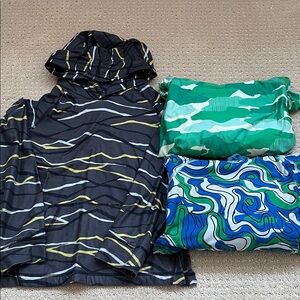 THREE Hanna Andersson Kids Long Sleeve Hoody Sunshirts